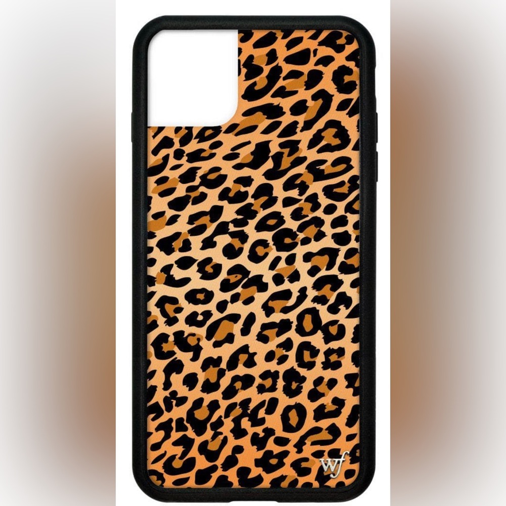 Wildflower Cheetah iPhone 11 phone case